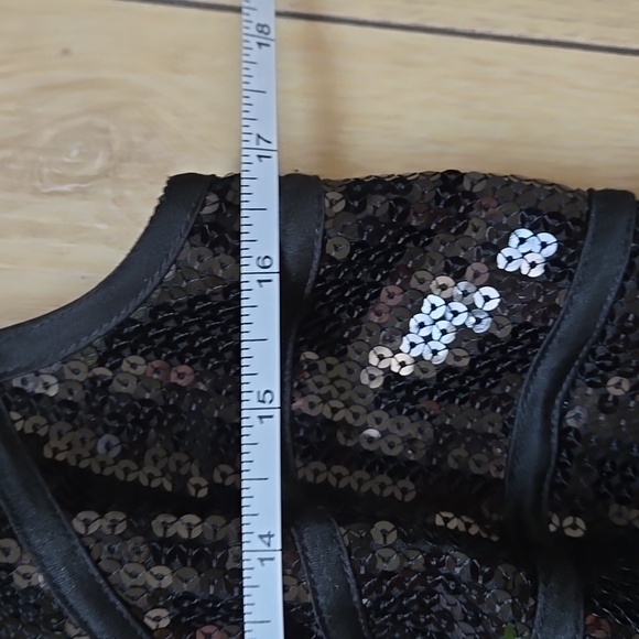 Tadashi Shoji Black Sequin Striped V Neck Blouse size 10 - Picture 7 of 8